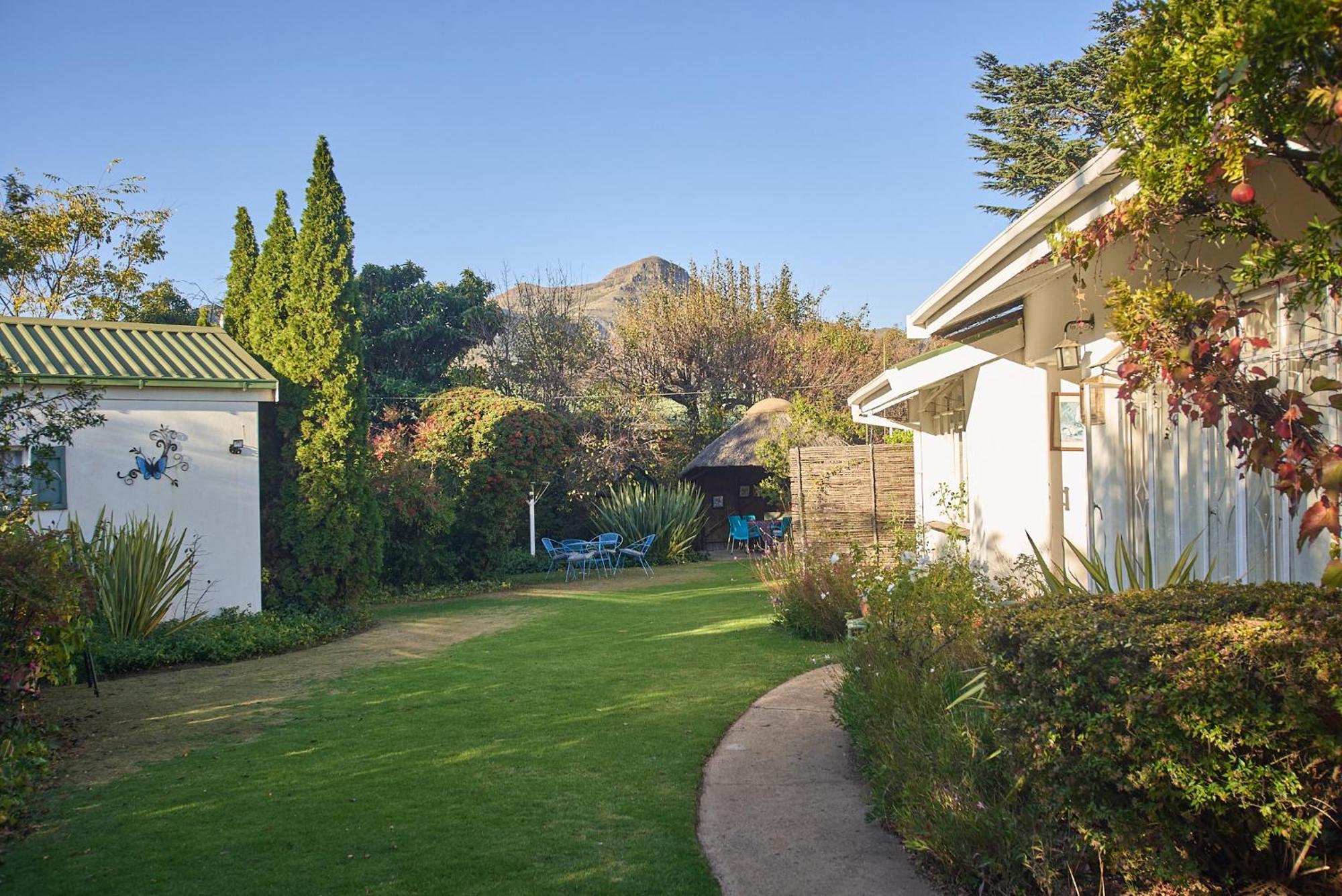 Rosewood Corner, Clarens Bed and Breakfast Exteriör bild