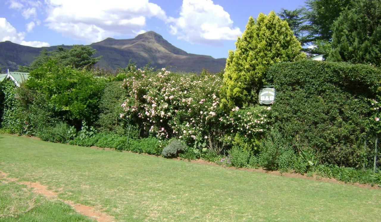 Rosewood Corner, Clarens Bed and Breakfast Exteriör bild