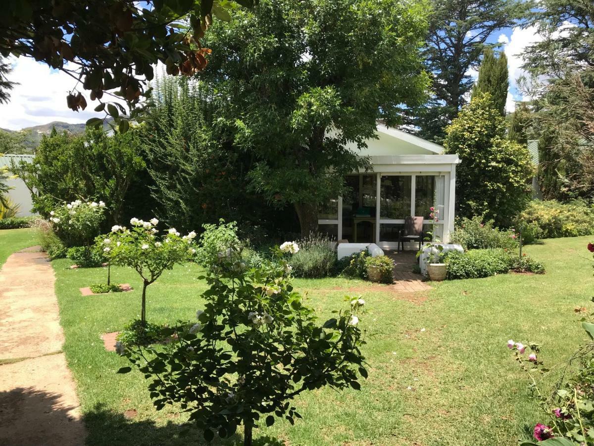 Rosewood Corner, Clarens Bed and Breakfast Exteriör bild